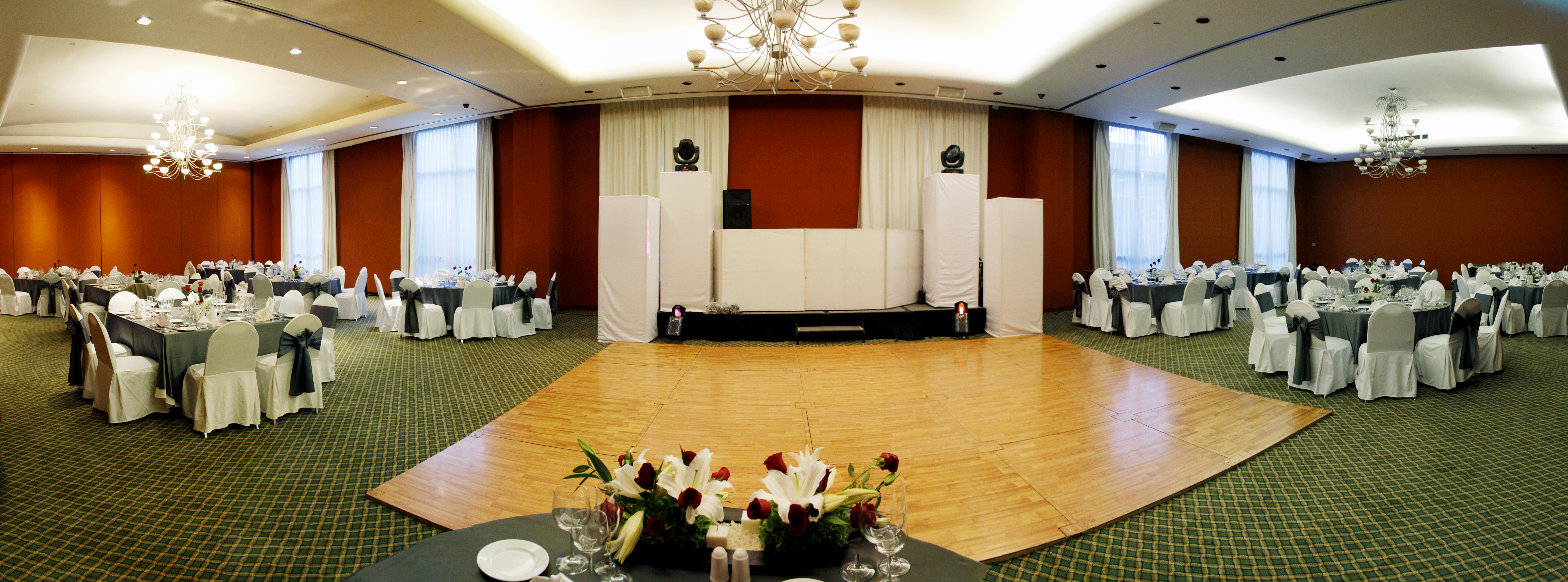 Belair Unique Mexico City Wtc, Trademark By Wyndham Экстерьер фото A dance floor